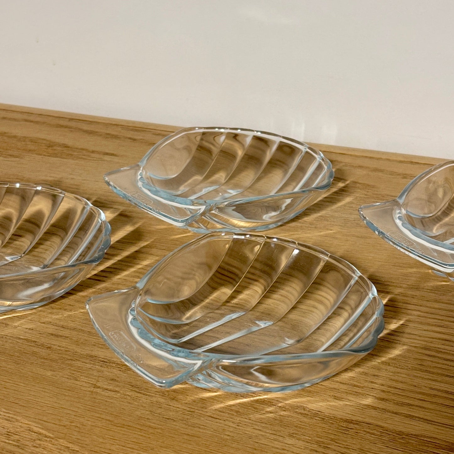 80s Seashell Pyrex Small Plates - Set of 4